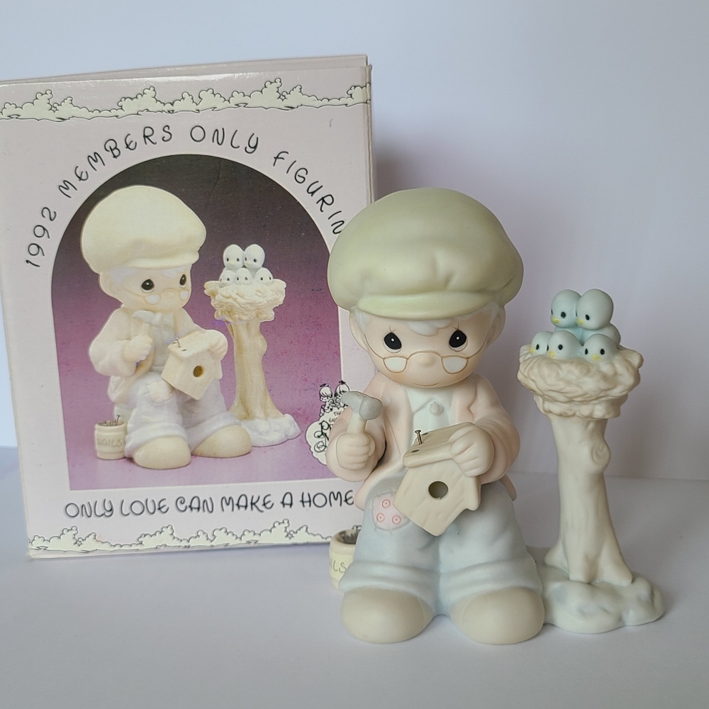 Vintage Precious Moments Special Edition Home Collectible Porcelain Figurine